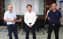 薑國傑區長率隊到銅梁公司開展節日期間安全檢查